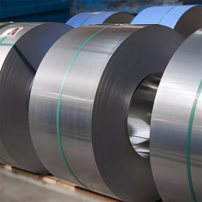 Coil en acier inoxydable laminé à chaud de 8K 5 mm pour une finition et une apparence de surface supérieures