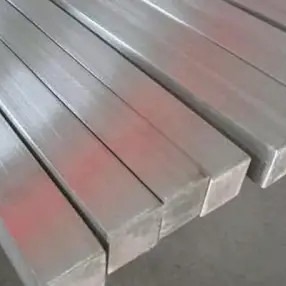 Gb 1Cr18Mn8Ni5N mariné de barre d'acier inoxydable de la surface 202 dans la décoration de bâtiment