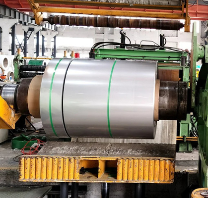 Longueur 1000 mm-6000 mm Coil laminé à froid en acier inoxydable Épaisseur 0,3 mm-3,0 mm En construction