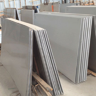 La tôle d'acier inoxydable laminée à chaud est très résistante et durable, parfaite pour la fabrication et la construction de précision.